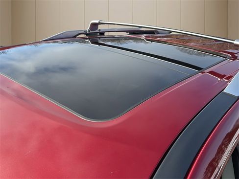 Used 2023 Nissan Pathfinder Platinum image 15