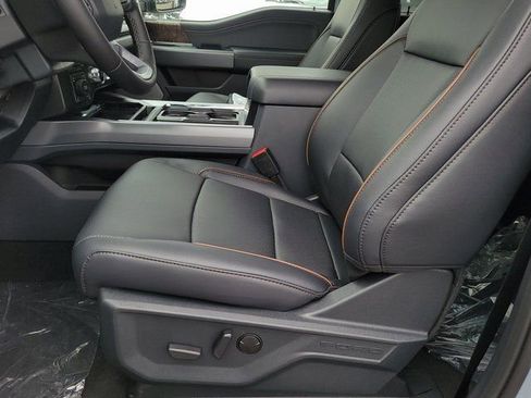 New 2025 Ford F250 Lariat w/ Lariat Ultimate Package image 9