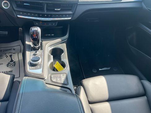 Used 2022 Cadillac CT4 V Blackwing w/ Carbon Fiber 1 Package RWD image 32