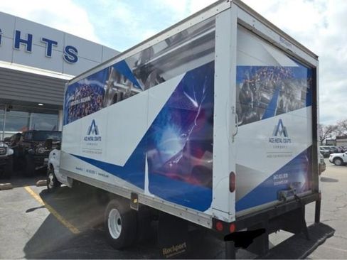 Used 2019 Ford E-350 and Econoline 350 Super Duty w/ Power Windows & Locks Group image 10