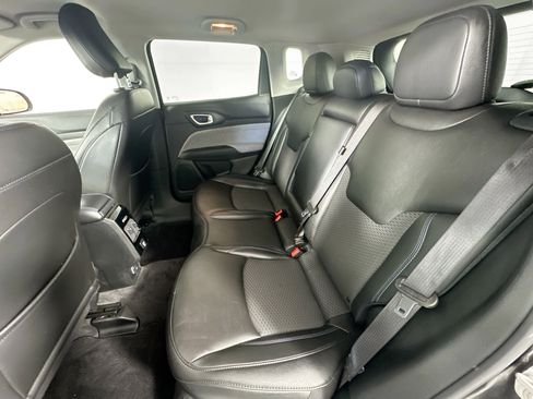 Used 2022 Jeep Compass Latitude image 22