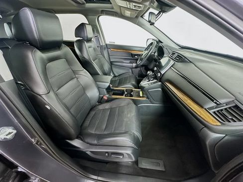Used 2019 Honda CR-V Touring image 8