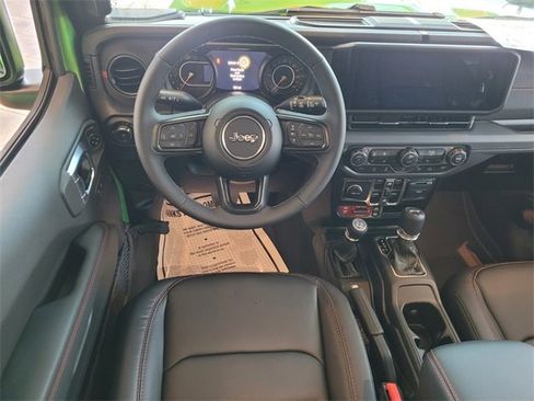 New 2026 Jeep Wrangler Unlimited Rubicon image 10