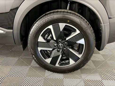 New 2026 Nissan Kicks SV w/ SV Premium Package image 18