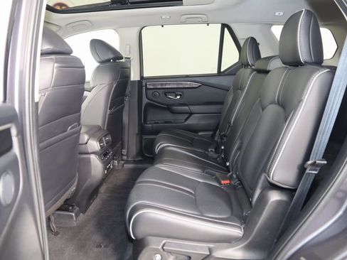 Used 2023 Honda Pilot Elite image 49