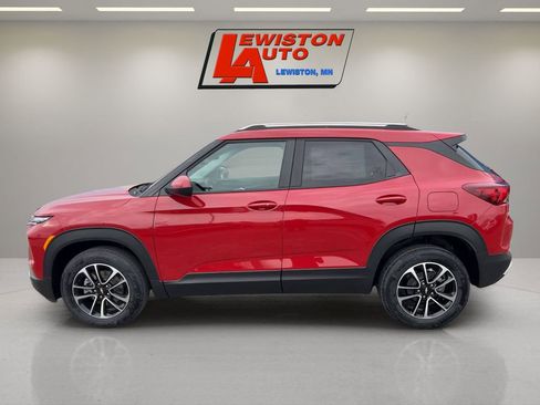 New 2026 Chevrolet TrailBlazer LT AWD/4WD image 2