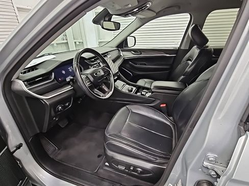 Used 2021 Jeep Grand Cherokee L Limited w/ Trailer Tow Group (B) image 11