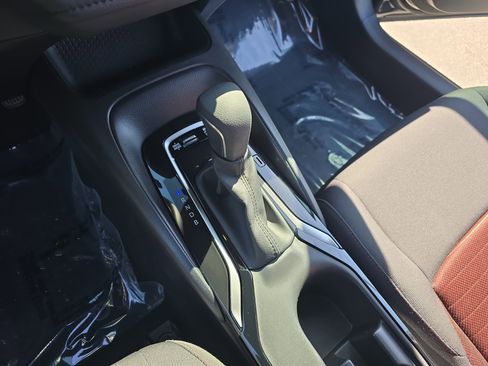 Used 2023 Toyota Corolla SE image 23