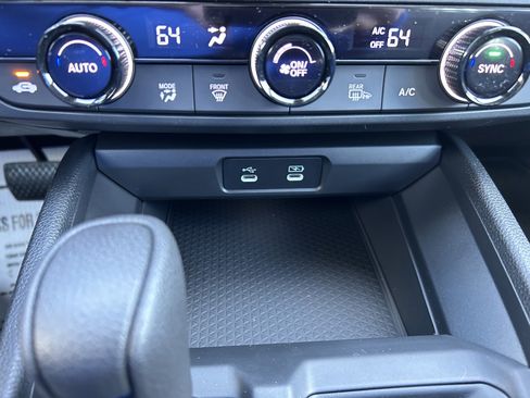 New 2025 Honda Accord SE image 21