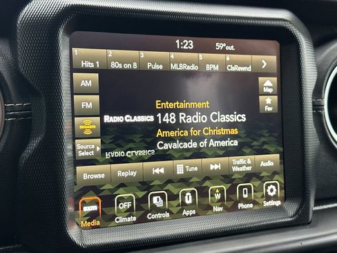 Used 2021 Jeep Wrangler Unlimited Sahara image 17