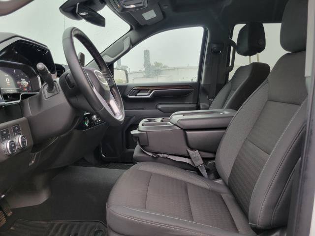 Used 2024 GMC Sierra 1500 Elevation AWD/4WD image 13
