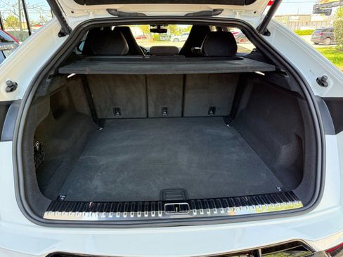 Used 2023 Lamborghini Urus Performante image 24