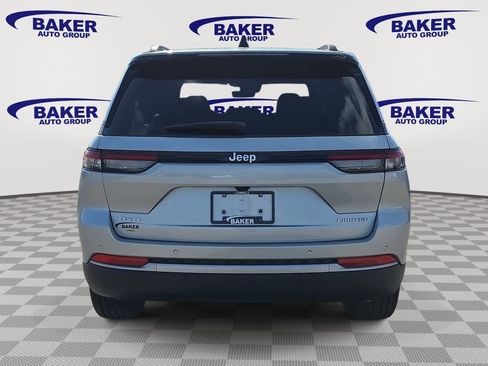 New 2026 Jeep Grand Cherokee Limited AWD/4WD image 4