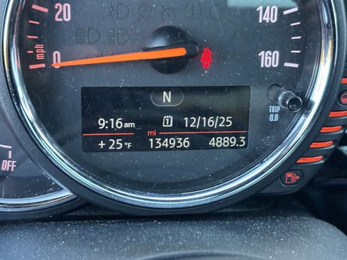 Used 2016 MINI Cooper S image 6