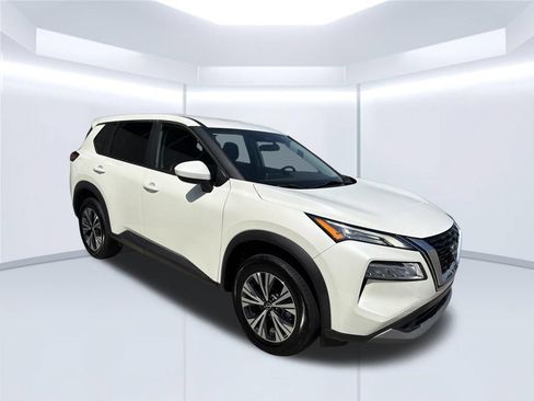 Used 2023 Nissan Rogue SV AWD/4WD image 9