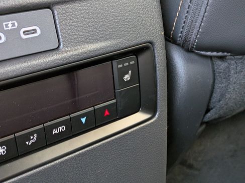 New 2026 MAZDA CX-70 3.3 Turbo w/ Premium Plus Pkg AWD/4WD image 16