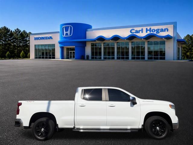 Used 2023 Chevrolet Silverado 1500 LT w/ Protection Package AWD/4WD image 13