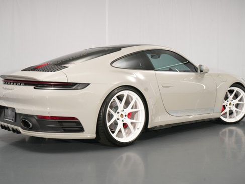 Used 2020 Porsche 911 Carrera 4S AWD/4WD image 22