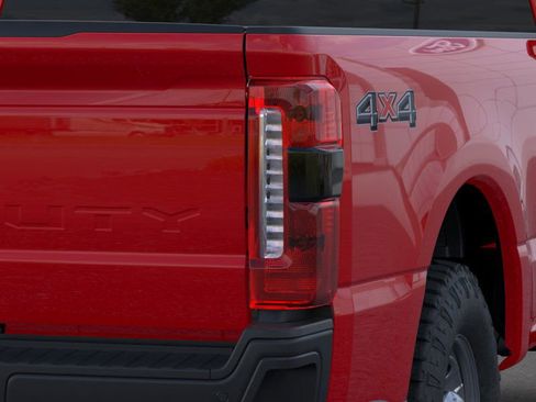New 2026 Ford F350 XL w/ 360-Degree Camera Package AWD/4WD image 21