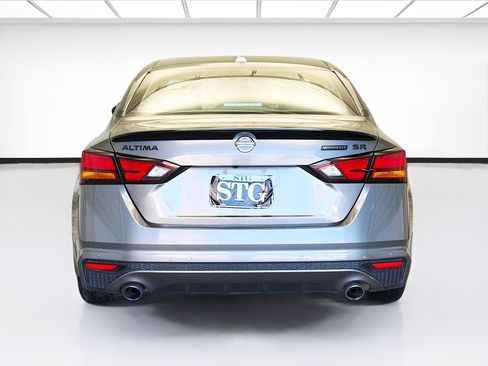 Used 2022 Nissan Altima 2.5 SR w/ Midnight Edition Package image 5