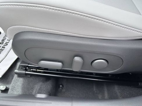 New 2026 Hyundai Kona Limited FWD image 22
