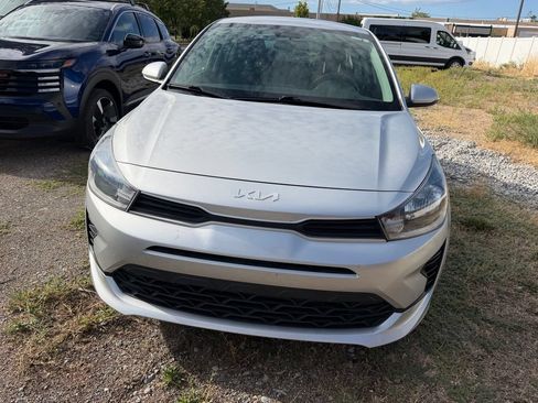 Used 2022 Kia Rio LX FWD image 1