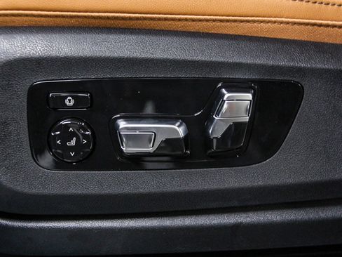 New 2026 BMW X7 xDrive40i w/ M Sport Package image 22