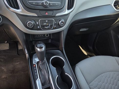 Used 2019 Chevrolet Equinox LS image 11