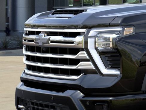 New 2026 Chevrolet Silverado 3500 High Country w/ High Country Premium Package AWD/4WD image 13