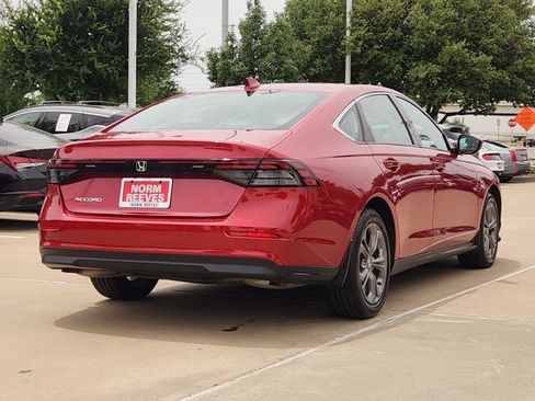 Used 2024 Honda Accord EX image 3