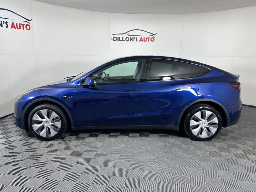 Used 2023 Tesla Model Y Long Range AWD/4WD image 5