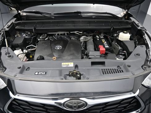 Used 2020 Toyota Highlander Limited AWD/4WD image 14