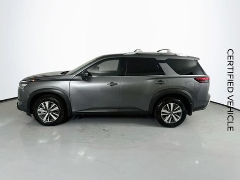 Certified 2025 Nissan Pathfinder SL AWD/4WD image 6