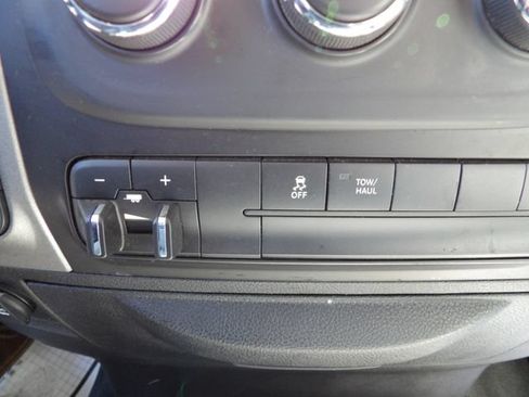 Used 2015 RAM 1500 Tradesman w/ Popular Equipment Group AWD/4WD image 23