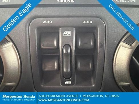 Used 2018 Jeep Wrangler Unlimited Sport AWD/4WD image 19