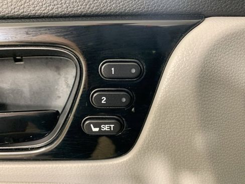 Used 2019 Honda Odyssey Elite image 18