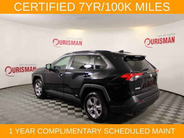 Used 2025 Toyota RAV4 XLE AWD/4WD image 5