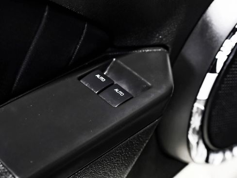 Used 2013 Ford Mustang GT Premium w/ Security Pkg image 39