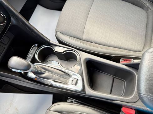 Used 2021 Buick Encore GX Preferred w/ Cold Weather Comfort Package image 28