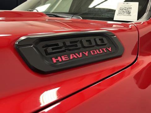 Used 2022 RAM 2500 Big Horn w/ Level C Equiment Group AWD/4WD image 43