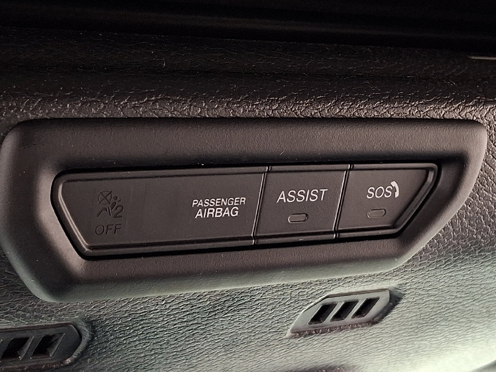 Used 2021 Jeep Wrangler Unlimited Sahara w/ Cold Weather Group AWD/4WD image 27