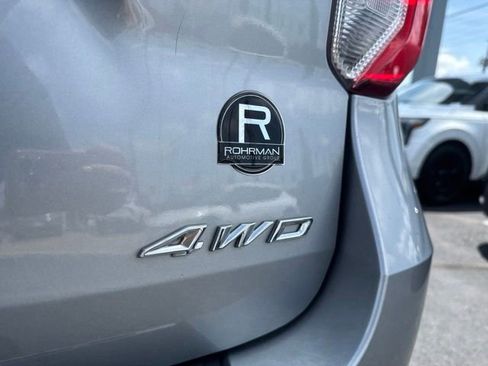 Used 2021 Ford Explorer Limited AWD/4WD image 19
