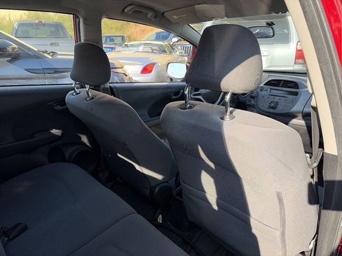 Used 2012 Honda Fit image 6