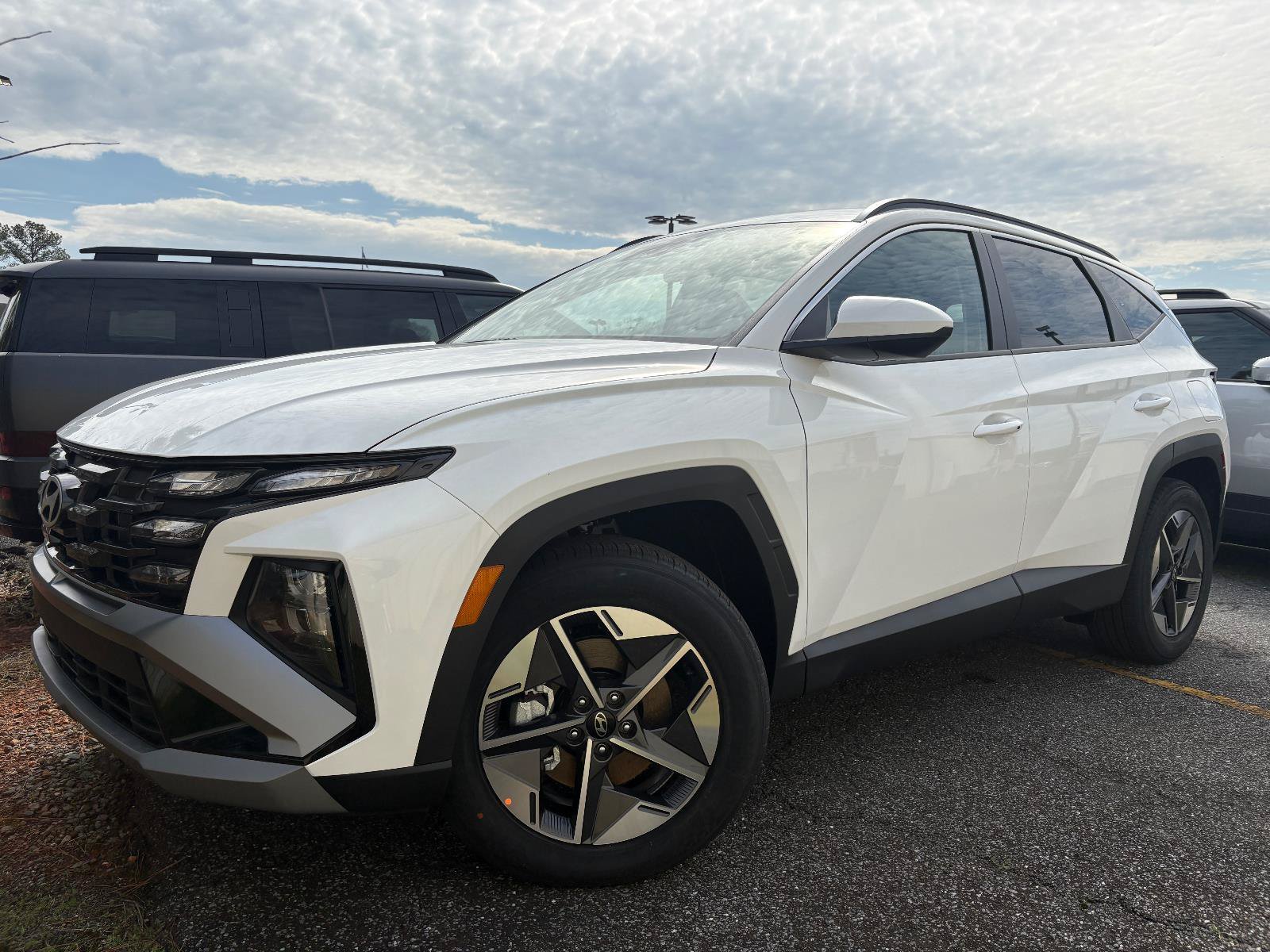 New 2026 Hyundai Tucson SEL FWD image 1