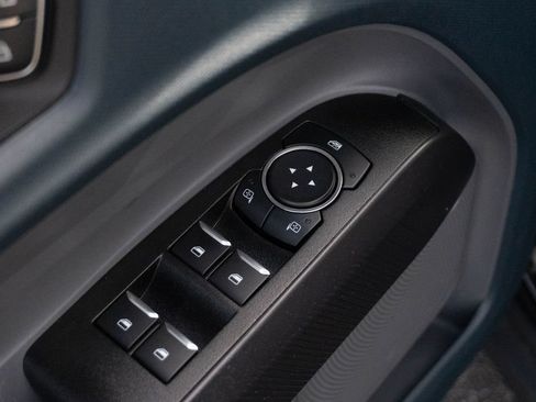 Used 2023 Ford Maverick Lariat w/ Black Appearance Package FWD image 16