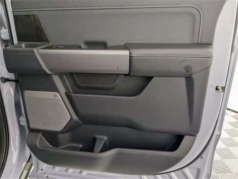 Used 2024 Ford F250 Lariat w/ Sport Appearance Package image 34