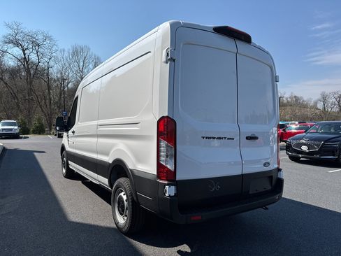 New 2026 Ford Transit 250 148 Medium Roof image 17