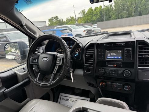 Used 2016 Ford F150 XL w/ Equipment Group 101A Mid RWD image 18