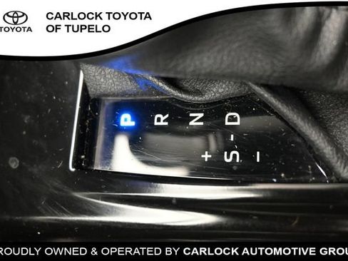 Used 2025 Toyota Camry SE w/ Convenience Package FWD image 33
