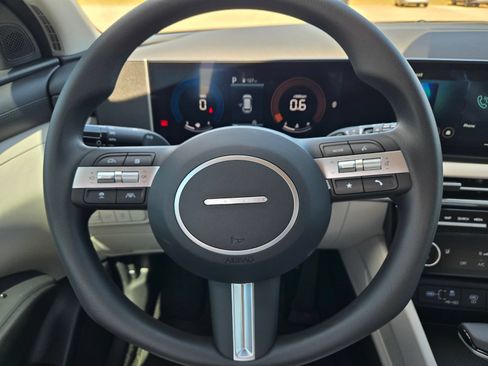 New 2026 Hyundai Tucson SEL FWD image 10